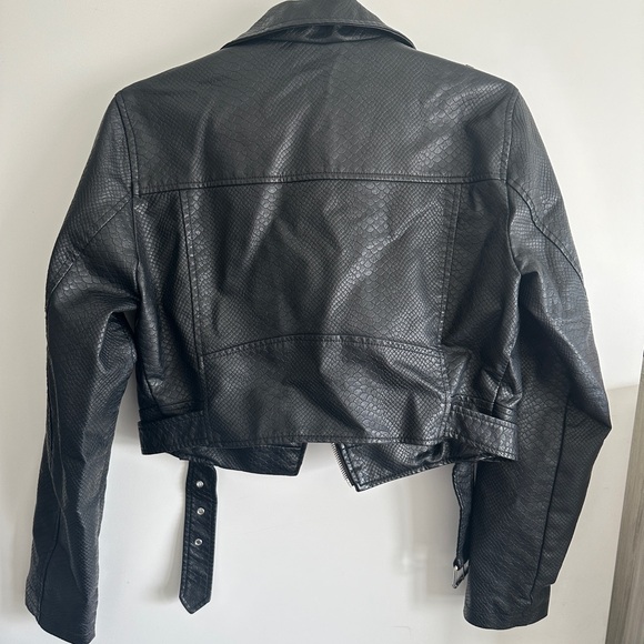 Mirrou Cropped Motto Jacket - Picture 3 of 3